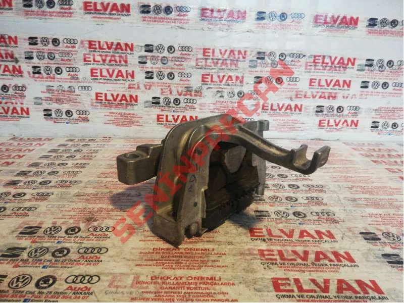 5Q0199262BE - MOTOR TAKOZU