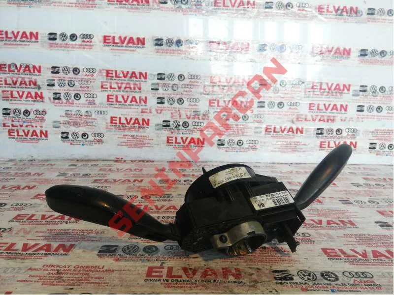 6Q0953503DQ - DİREKSİYON KOLU KOMB. ŞALTERİ