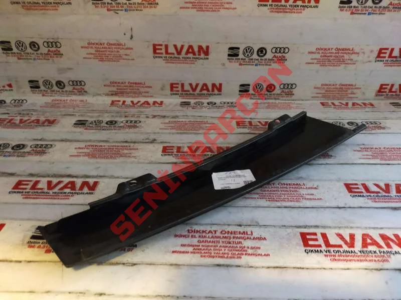 1K5839902C - KAPI CAMI ÇERÇEVESININ SIPERI