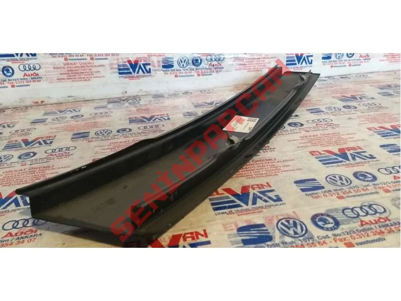 1K6839902C - KAPI CAMI ÇERÇEVESİNİN SİPERİ