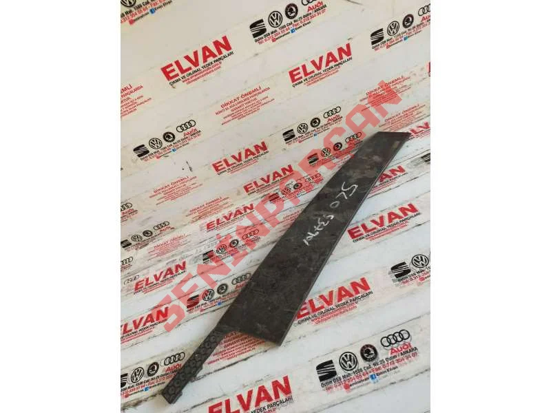 5E0837901 - DIREK KAPLAMASI