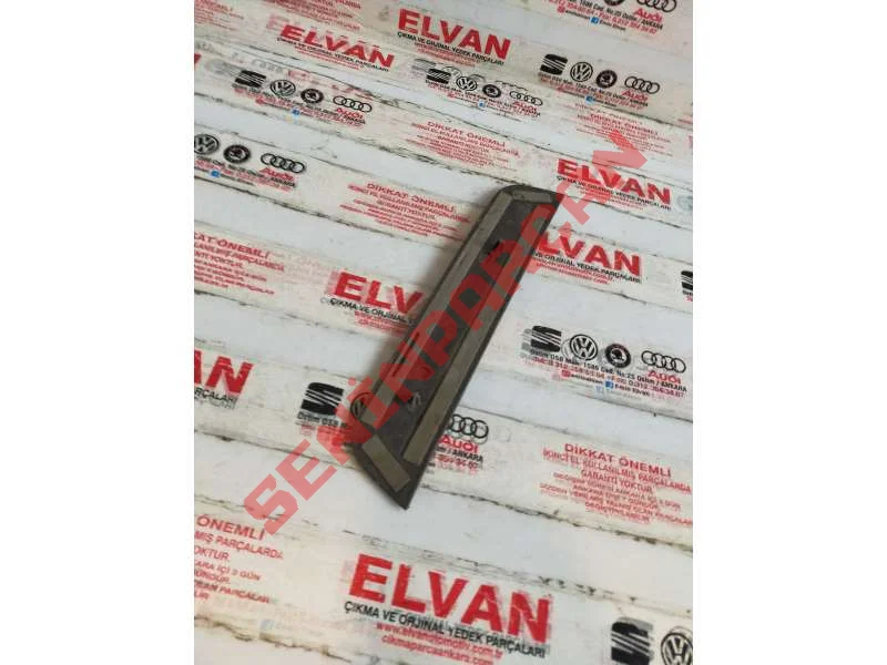 8K0853375 - BASAMAK ÇITASI