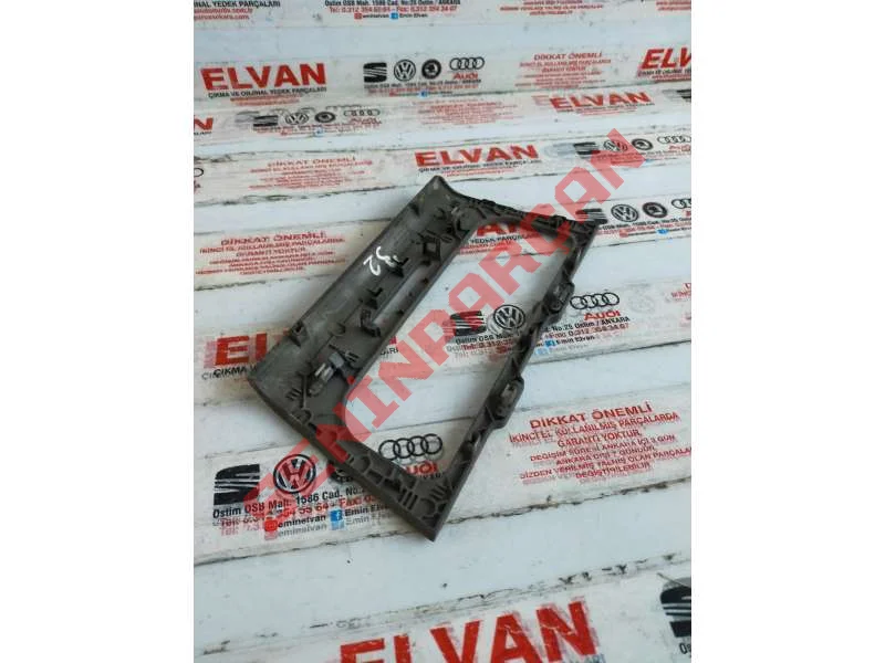 5K0858069P - GÖSTERGE VE KUMANDA