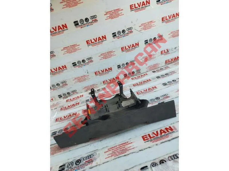 7L6953515 - KAPLAMA ÜST PARÇA