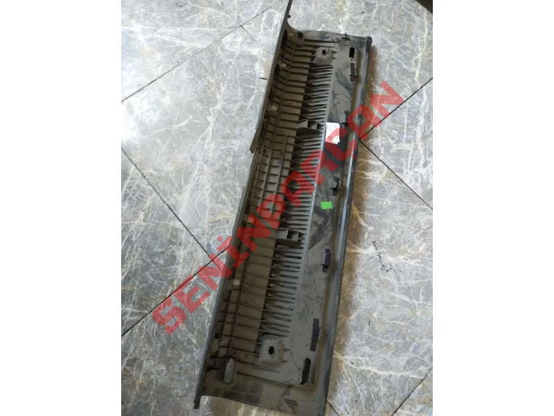 5N0863459 - KILIT TAŞIYICISININ KORUYUCUSU