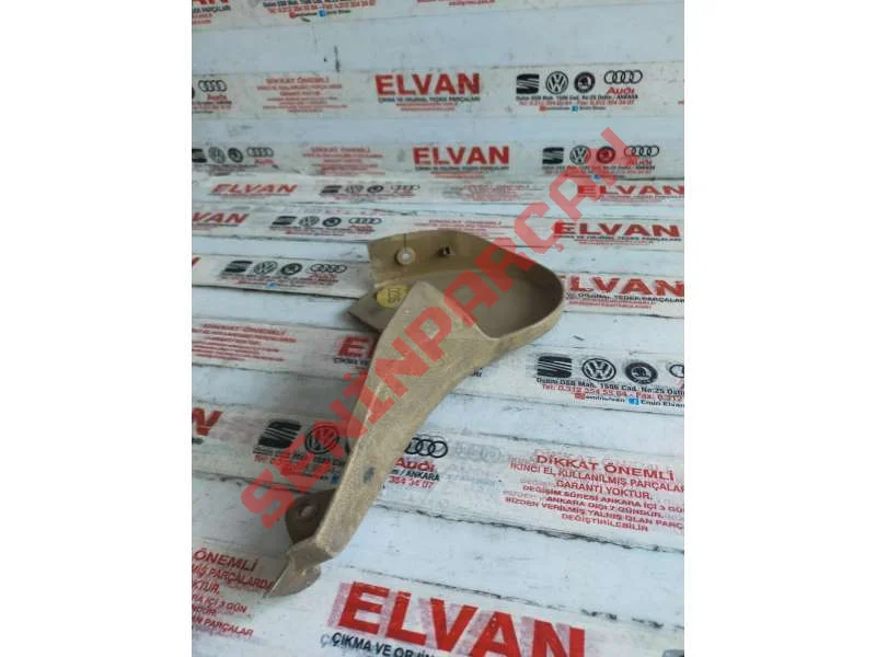 3C0881477A - KORUMA KAPAĞI