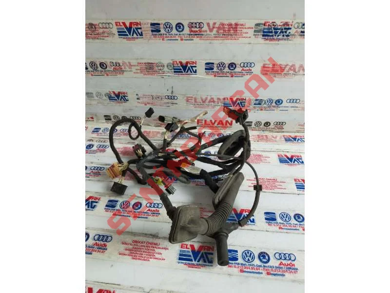 5C1971162 - KAPI KABLO DEMETI