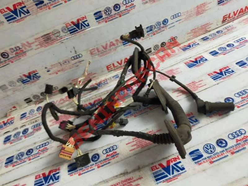 5C1971162 - KAPI KABLO DEMETI