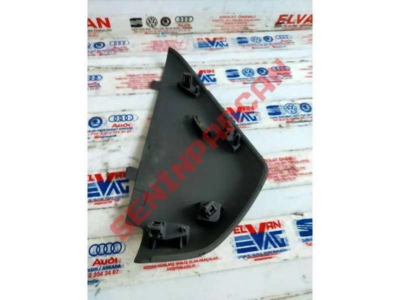 8W0857085 - KORUMA KAPAĞI