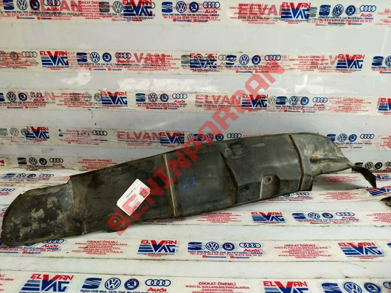 8L0821112 - CAMURLUK BRAKETI