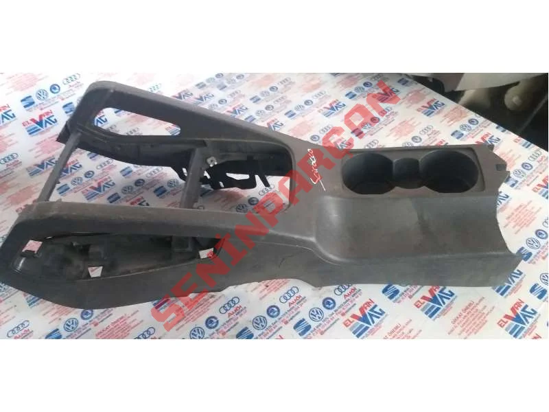 1K0863243C - ORTA KONSOL