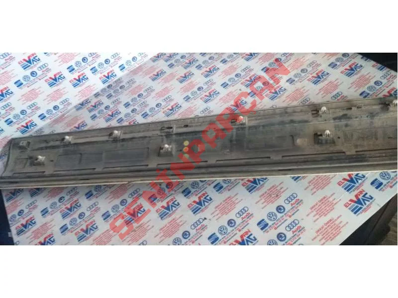 7P6854940H - KAPI KORUYUCUSU