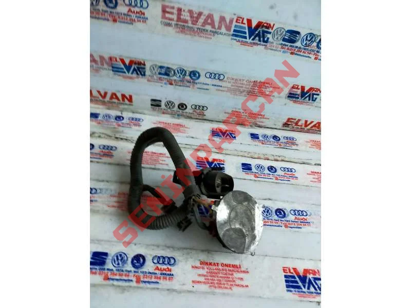 813971956 - DÜZ SOKET MUHAFAZASI