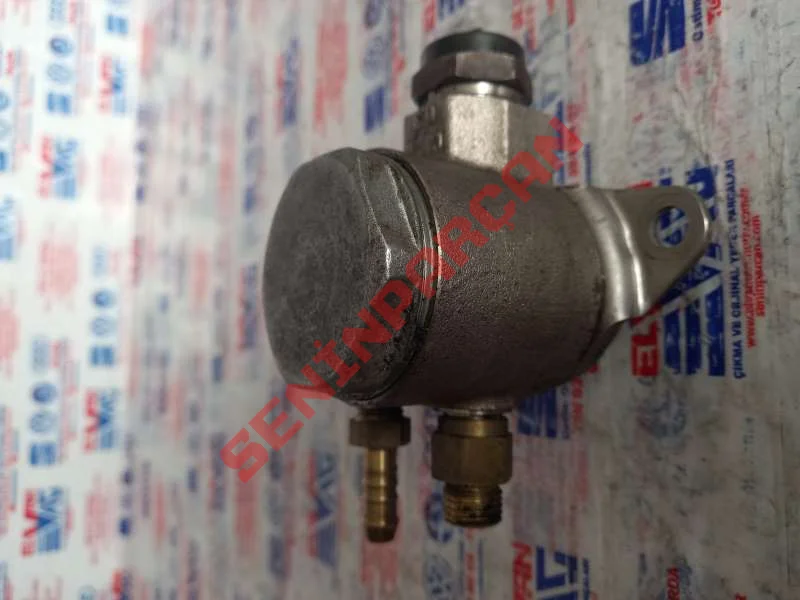 03C127026D - YAKIT POMPASI