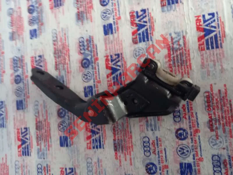 2K0843336A - KAPI KOLU BRAKETI