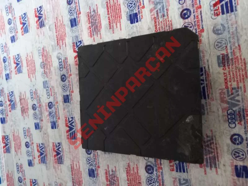 5Q0937084CL - MERK ELEKTR KONTR ÜNİT