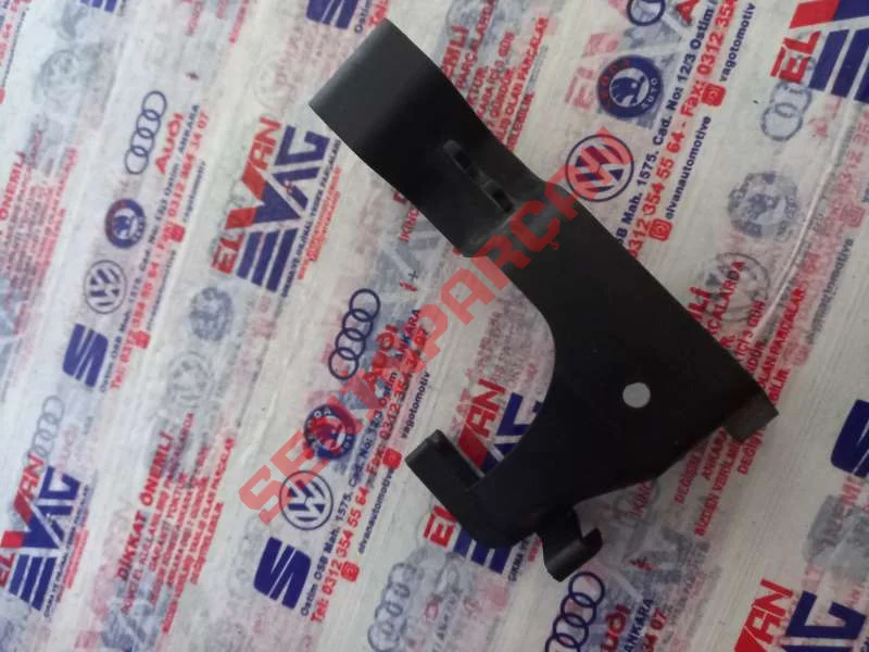 3C0971830 - YASSI SOKET MUHAFAZASI IÇIN