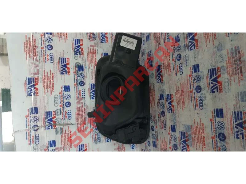 703953235 - DÖRTLÜ İKAZ LAMBASININ DÜĞMESİ