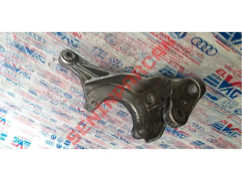 059145167AM - BRAKET