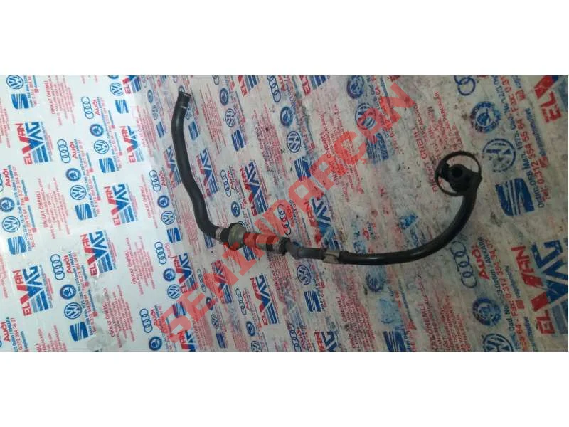 059115397K - YAĞ FILTR TUTUCU