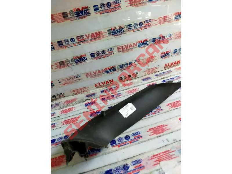 5N0867703A - ARKA CAM ÇERÇEVESI