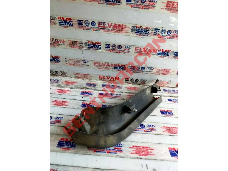 5N0867703A - ARKA CAM ÇERÇEVESI