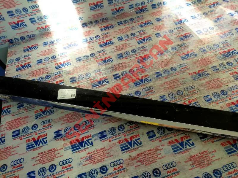 4F0853959J - KAPI KORUYUCUSU