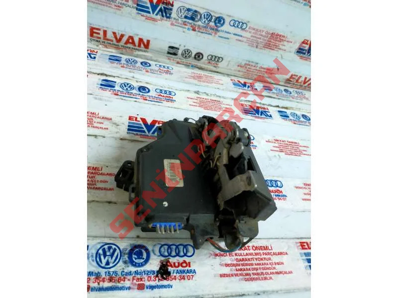 3D1837015AB - KAPI KILIDI