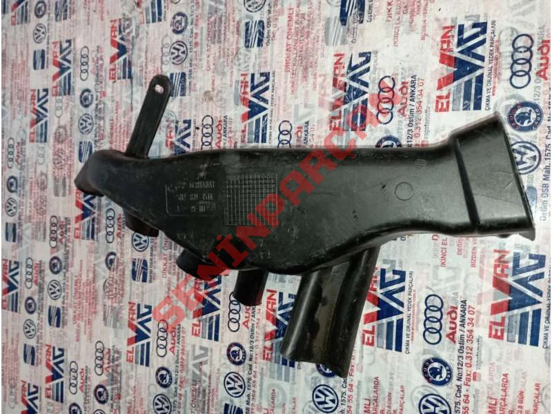 5M2819151A - AYAK BÖLMESI HAVA ÇIKIŞ KANALI