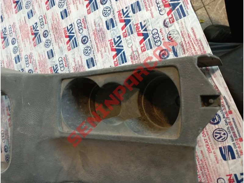 1K5862531B - MEŞRUBAT TUTUCU