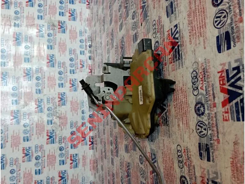 1P1837015 - KAPI KILIT MEKANIZMASI