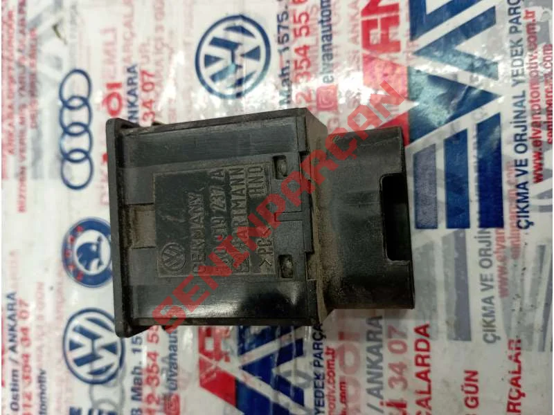 1K0919237A - KİLİTLEME SİLİNDİRİ OLAN ÖN