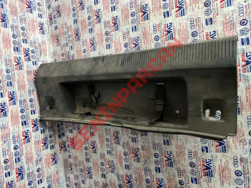 1K5863459M - TESPIT PARÇALARINA SAHIP KILIT