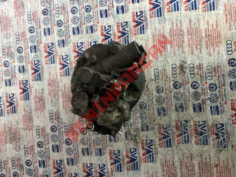 6Q0820803D - KLIMA KOMPRESORU