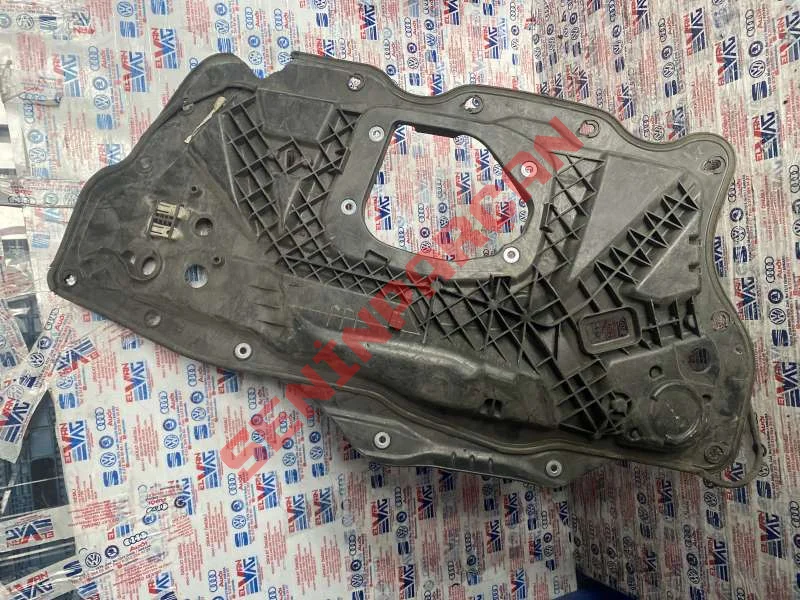 1Q0837755 - TASIYICI