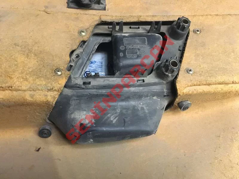 6K4867011 - KAPI KAPLAMASI (KUMAŞ)