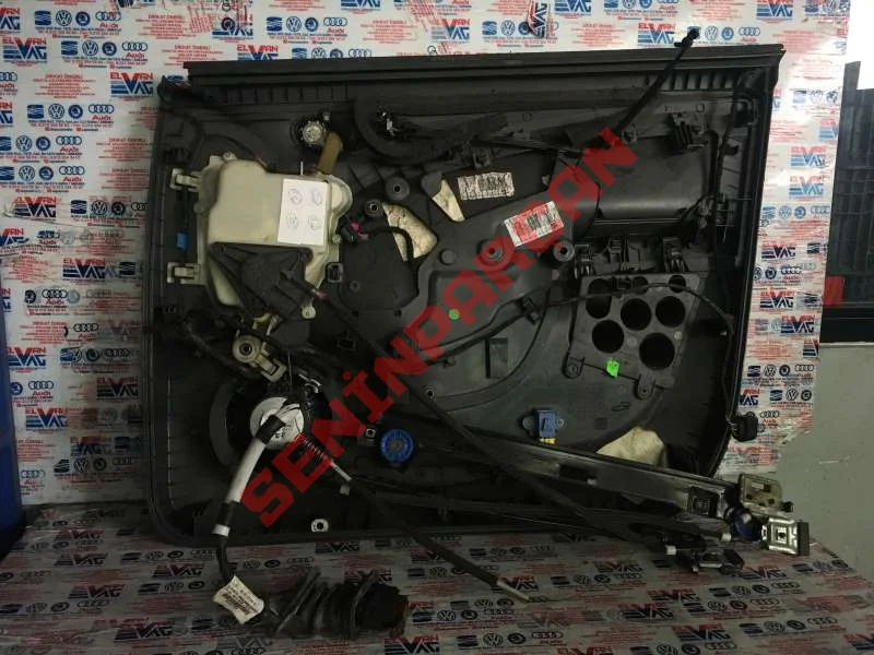 5P0867011 - ORTA PARÇASI OLM. KAPI KAPLA-