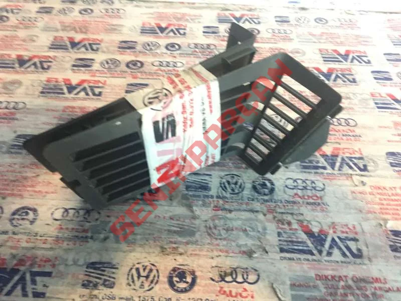 5NN867747 - BAKIM KAPAĞI