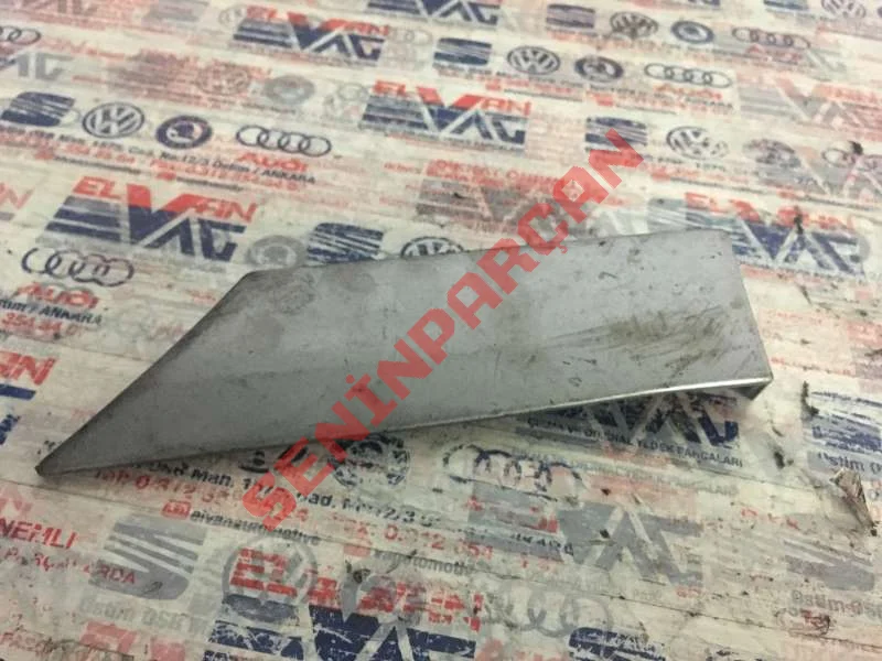 8P4853699 - YAN PARÇA KORUYUCUSU