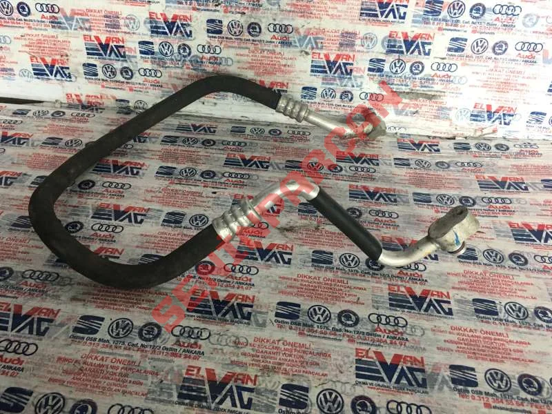 8T0260701M - KLIMA HORTUMU