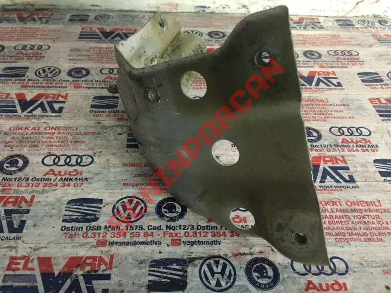 1Q0821135B - CAMURLUK BRAKETI