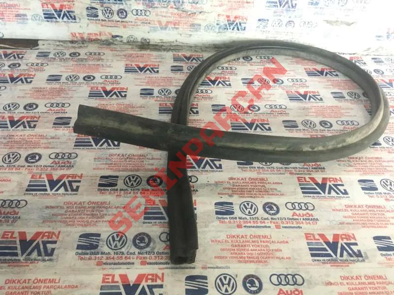 6V0823723A - KAPAK KILIT BUTONU