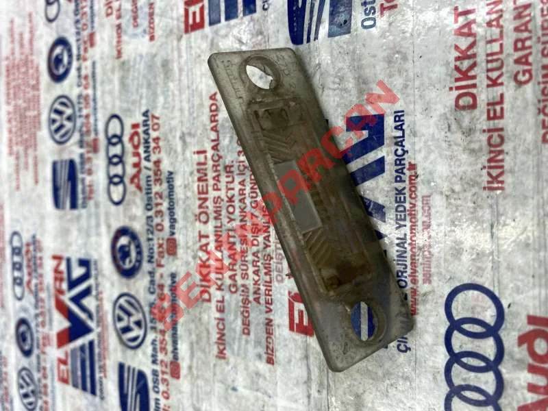 3B5943021 - PLAKA LAMBASI