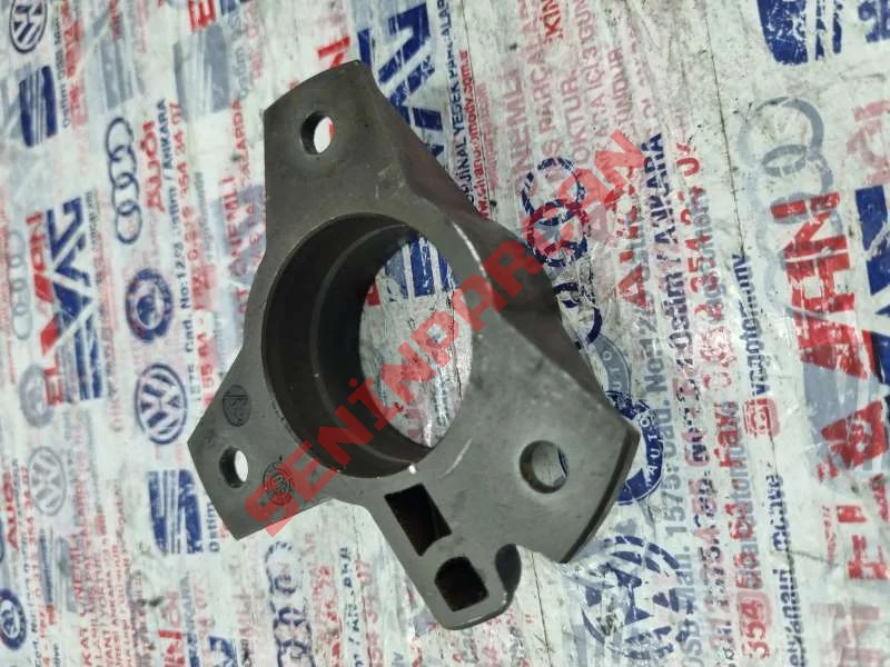 9481052162R - EKSANTİRİK MİLİ AYAR ELEMANI BRAKETİ