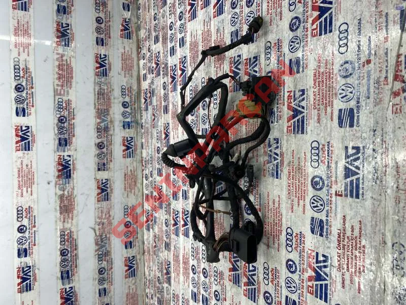 6X0973817 - KABLO SOKETI