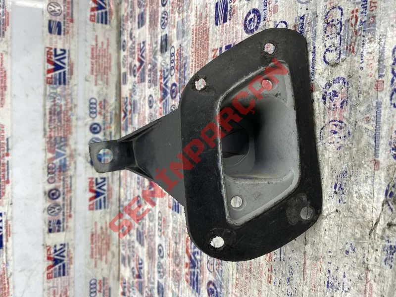 5ND807942 - KILAVUZ ÇERÇEVESI