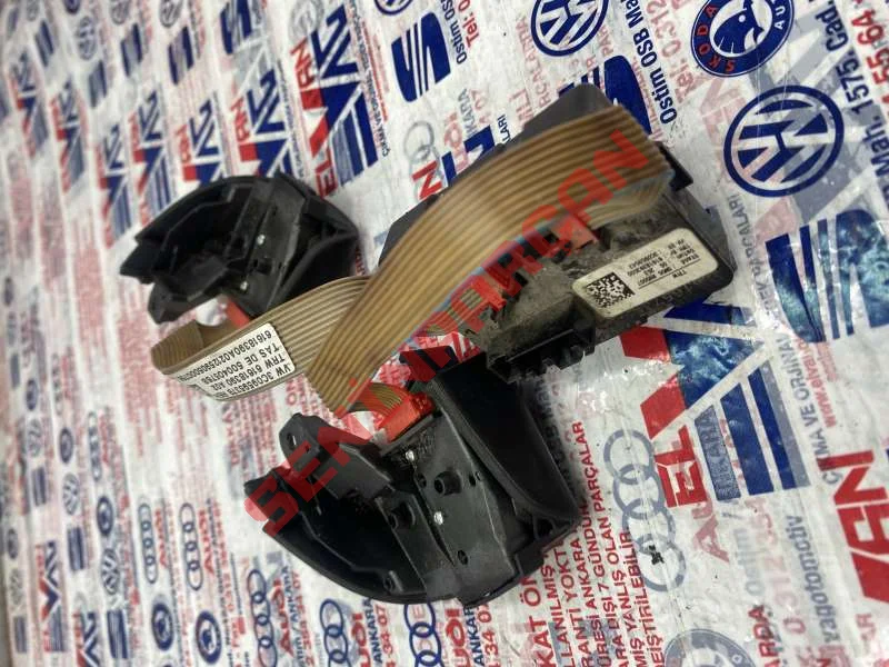 3C0959538C - ÇOK FONKSIYONLU GÖSTERGENIN