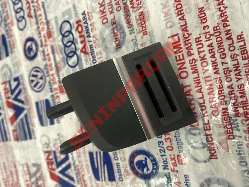 8V1858323B - MADENI PARA KUTUSU