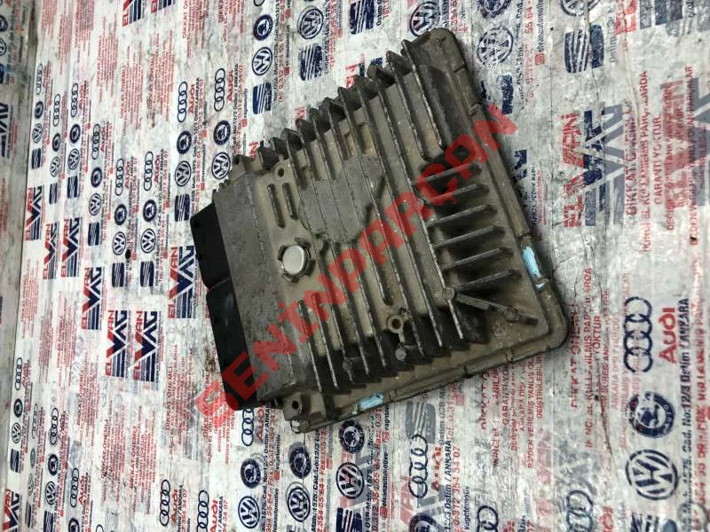 03L906023DD - UNITEKONTROLMOTOR