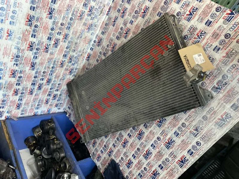 4L0260401A - AMORTISOR